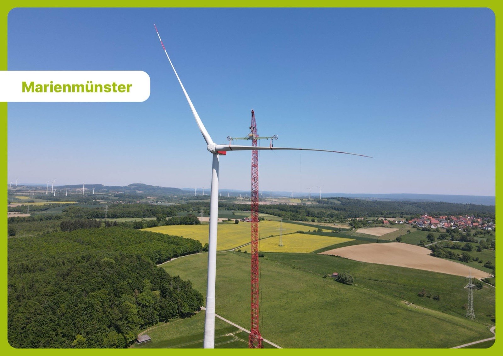 Montage der Rotorblätter in Marienmünster